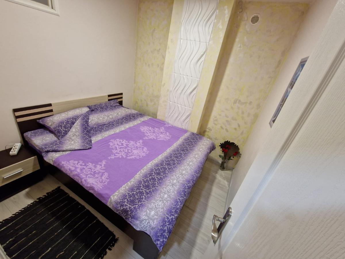 Appartamento Gold Belgrado Esterno foto