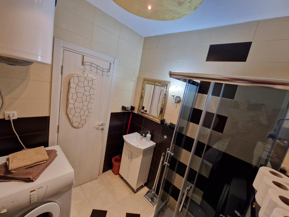 Appartamento Gold Belgrado Esterno foto