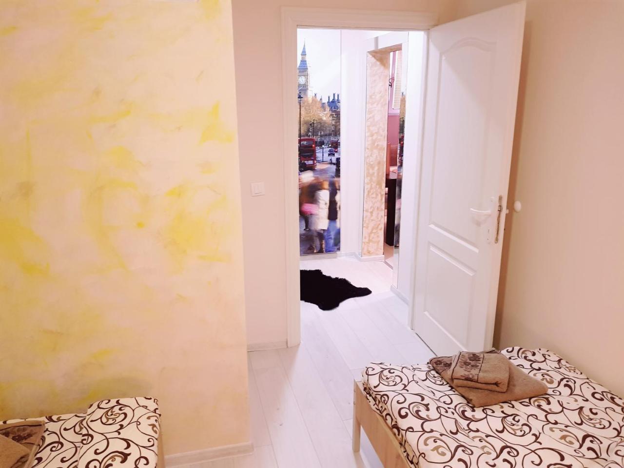 Appartamento Gold Belgrado Esterno foto